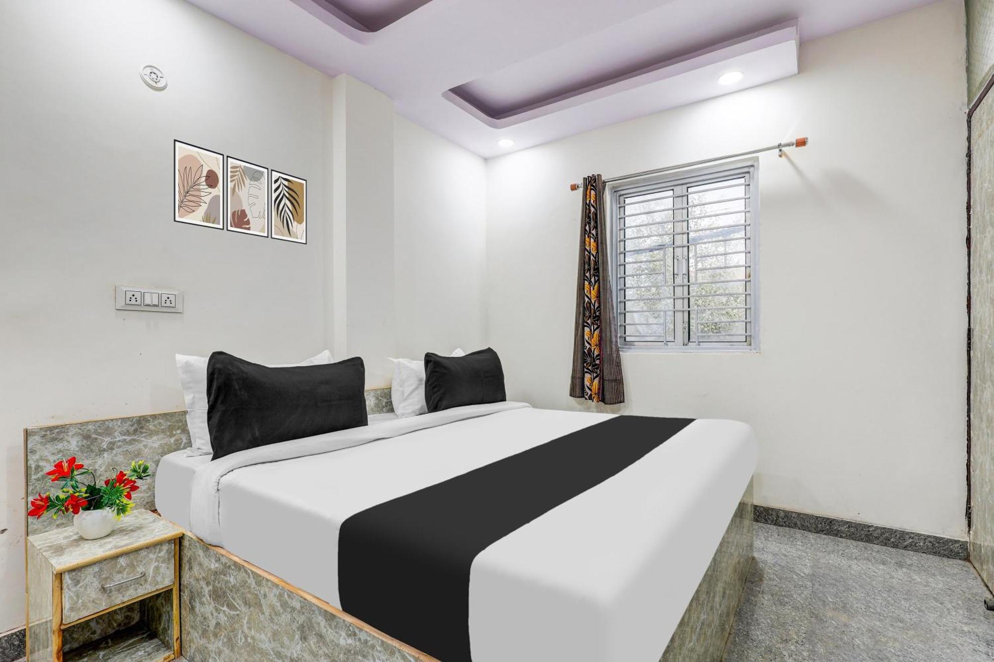 Hotel O Govind Residency Нью-Дели Экстерьер фото